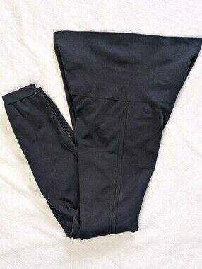SPANX Women’s Black Leggings Size XL High Rise Shapewear 35" Length